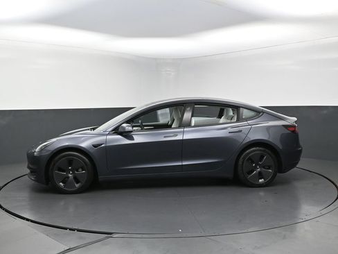 Used 2023 Tesla Model 3 Standard Range RWD image 3