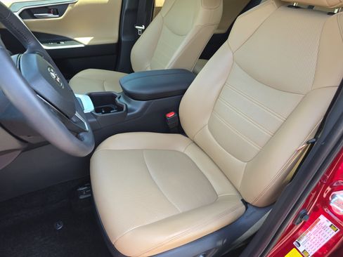 Used 2024 Toyota RAV4 Limited w/ Weather Package FWD image 15