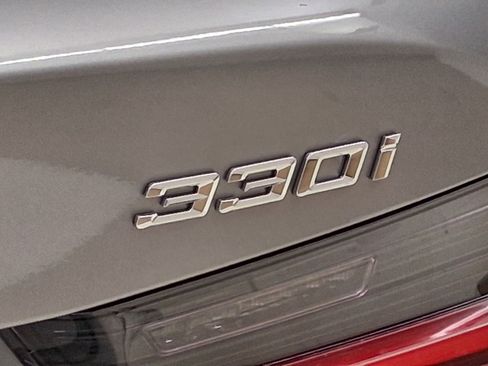 New 2026 BMW 330i Sedan w/ Convenience Package RWD image 21