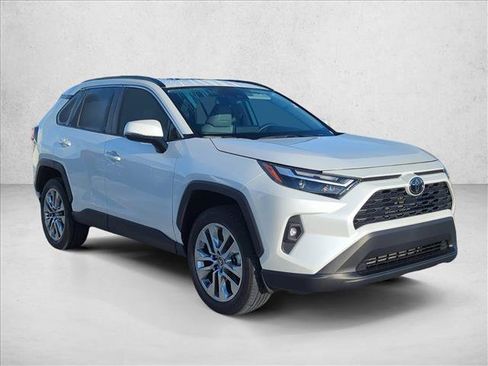 Certified 2025 Toyota RAV4 XLE Premium FWD image 3