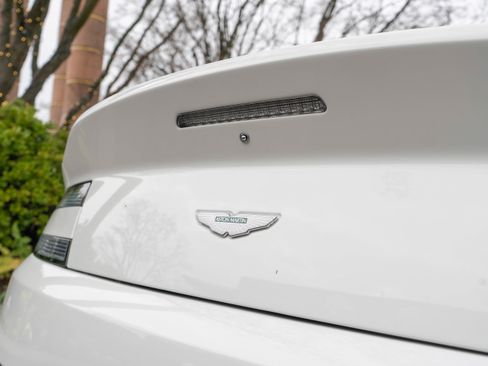 Used 2015 Aston Martin V8 Vantage GT image 8
