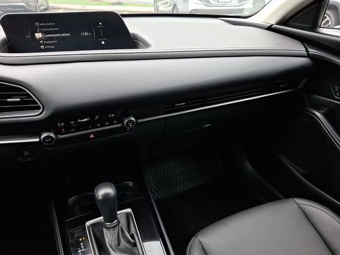 Used 2024 MAZDA CX-30 AWD 2.5 S w/ Select Sport Pkg image 16