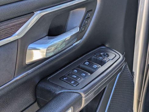 Used 2025 RAM 1500 Laramie w/ Laramie Southwest Edition image 12