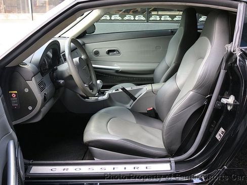 Used 2004 Chrysler Crossfire Coupe RWD image 23