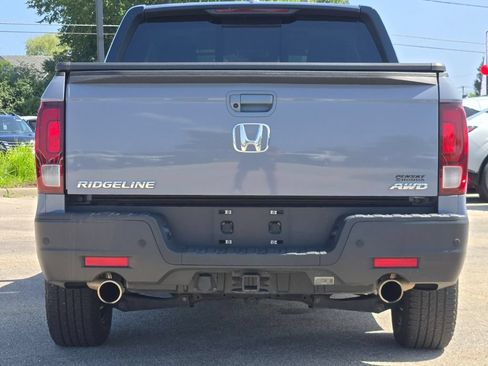 Used 2023 Honda Ridgeline Black Edition image 15