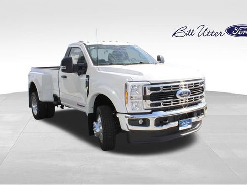 New 2026 Ford F450 XLT w/ 360-Degree Camera Package image 2
