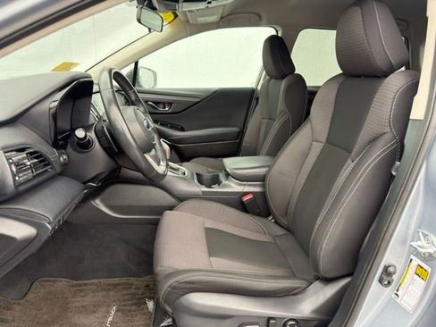 Used 2023 Subaru Outback Premium AWD/4WD image 19