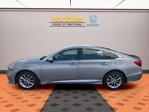 Used 2022 Honda Accord LX image 2