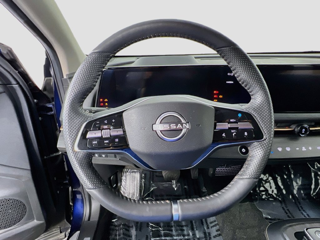 Used 2024 Nissan Ariya AWD image 10