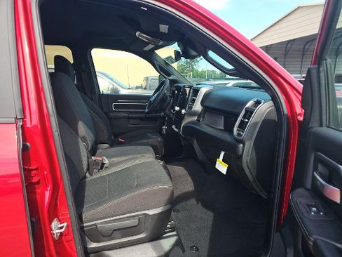 Used 2026 RAM 2500 Big Horn AWD/4WD image 5