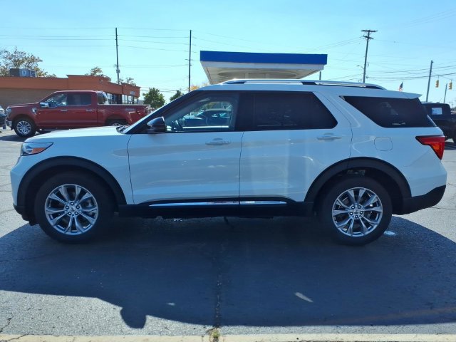 Used 2023 Ford Explorer Limited w/ Limited Technology Package AWD/4WD image 4
