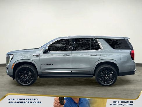 Certified 2026 GMC Yukon Denali w/ Denali Reserve Package AWD/4WD image 3