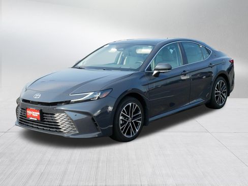 Certified 2025 Toyota Camry XLE w/ Premium Plus Package AWD/4WD image 3