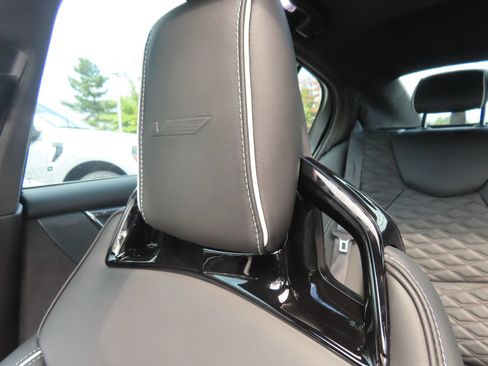 Used 2023 Cadillac CT5 V Blackwing w/ Carbon Fiber Package 2 RWD image 36
