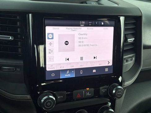 New 2026 RAM 1500 Tradesman AWD/4WD image 18