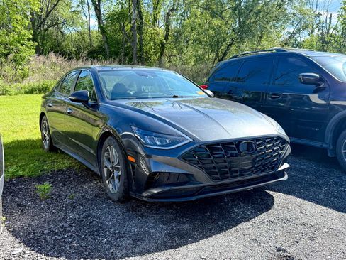 Used 2020 Hyundai Sonata SEL w/ Convenience + Sunroof Package FWD image 1