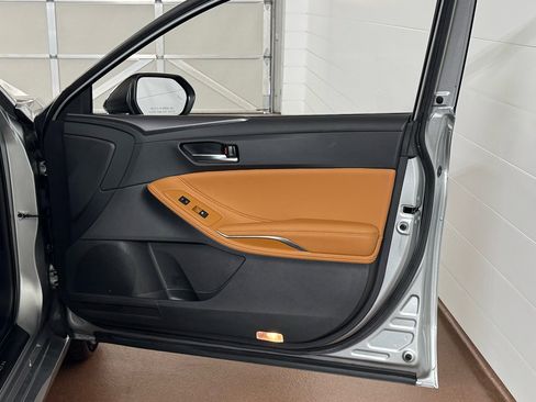 Used 2021 Toyota Avalon XSE image 41