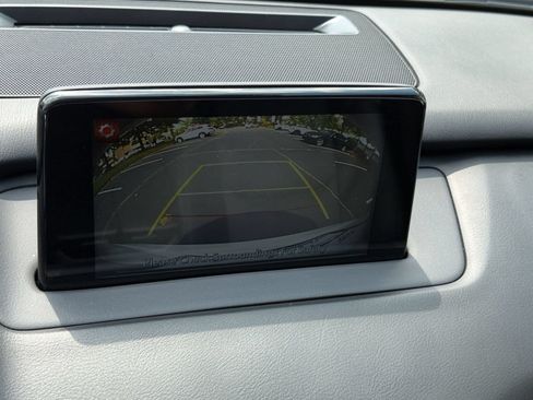 Used 2018 MAZDA CX-9 Touring FWD image 19