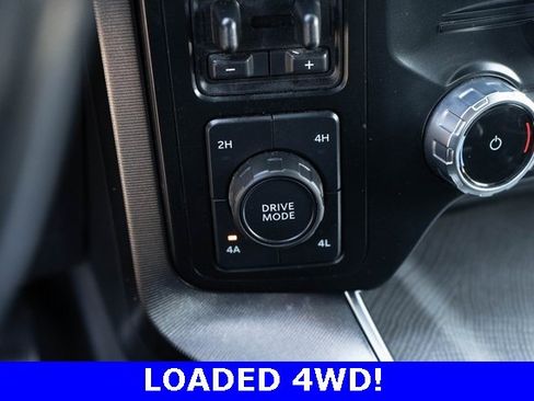 Used 2023 Ford F150 Platinum image 35