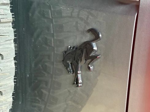 Used 2023 Ford Bronco Wildtrak AWD/4WD image 29