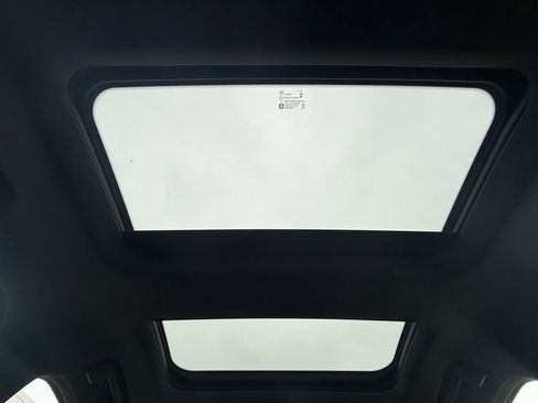 Used 2025 Cadillac CT5 Premium Luxury RWD image 7
