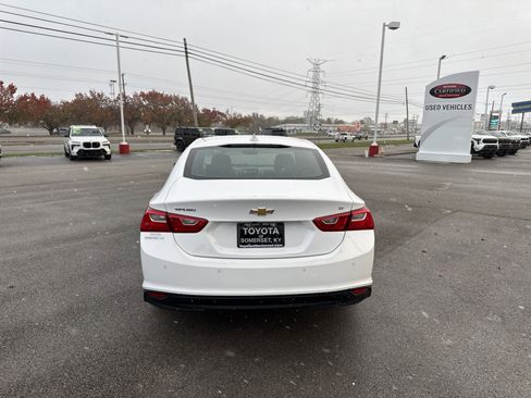 Used 2024 Chevrolet Malibu LT image 8