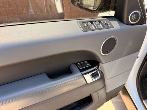 Used 2015 Land Rover Range Rover Sport HSE image 7