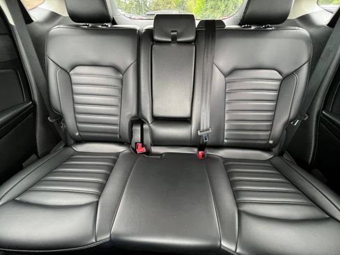 Used 2024 Ford Edge SEL AWD/4WD image 39