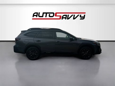 Used 2024 Subaru Outback Onyx Edition image 8