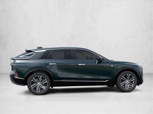 New 2026 Cadillac Lyriq Luxury RWD image 6