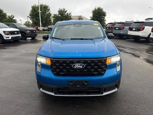 Used 2025 Ford Maverick XLT w/ XLT Luxury Package AWD/4WD image 2