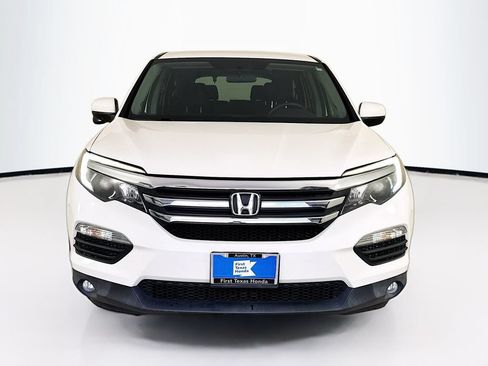 Used 2017 Honda Pilot EX image 2