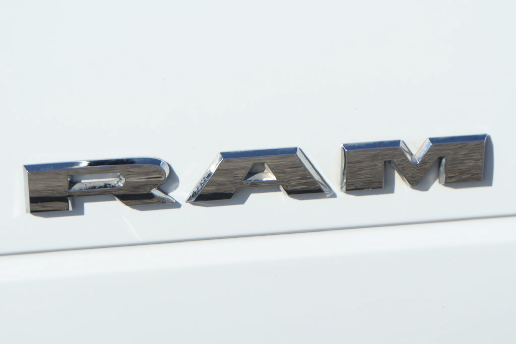 Used 2020 RAM 5500 Tradesman w/ Chrome Appearance Group AWD/4WD image 49