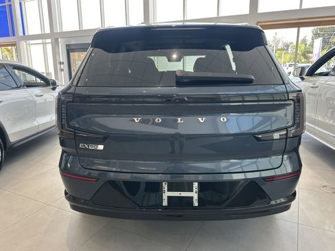 New 2025 Volvo EX90 Ultra image 4