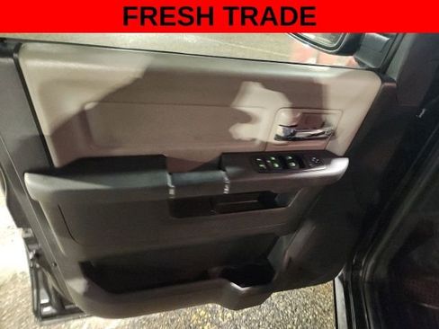 Used 2012 RAM 1500 Big Horn w/ Luxury Group image 9