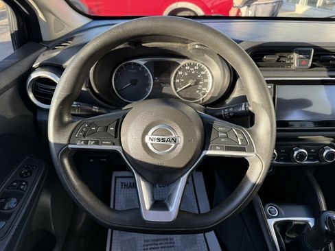 Used 2021 Nissan Versa S image 18