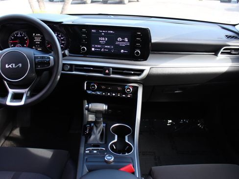 Used 2023 Kia K5 LXS image 14