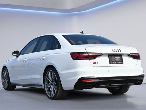 Used 2023 Audi S4 Premium Plus w/ Premium Plus Package image 3