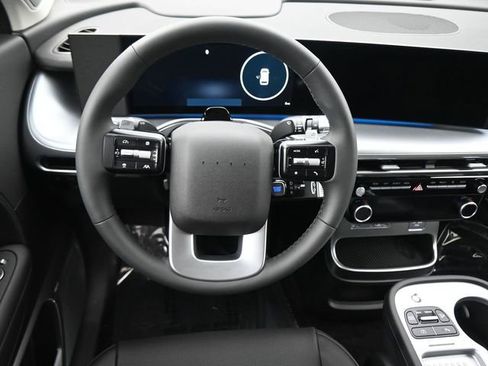 New 2026 Hyundai Ioniq 9 Limited AWD/4WD image 13