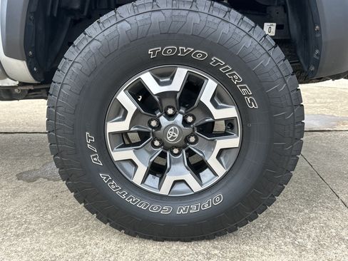Used 2023 Toyota Tacoma TRD Off-Road RWD image 20