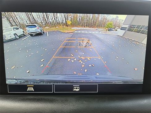 Used 2021 Chevrolet Suburban LT image 15