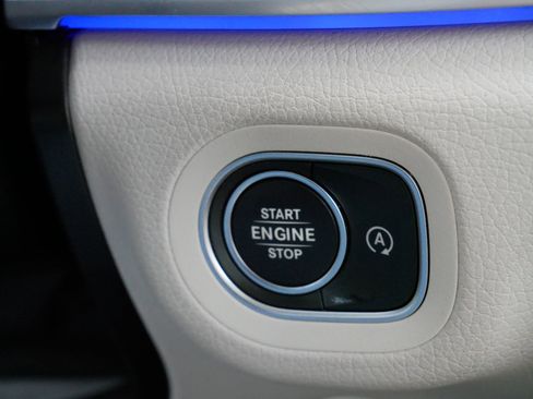 Used 2022 Mercedes-Benz GLE 350 4MATIC image 29