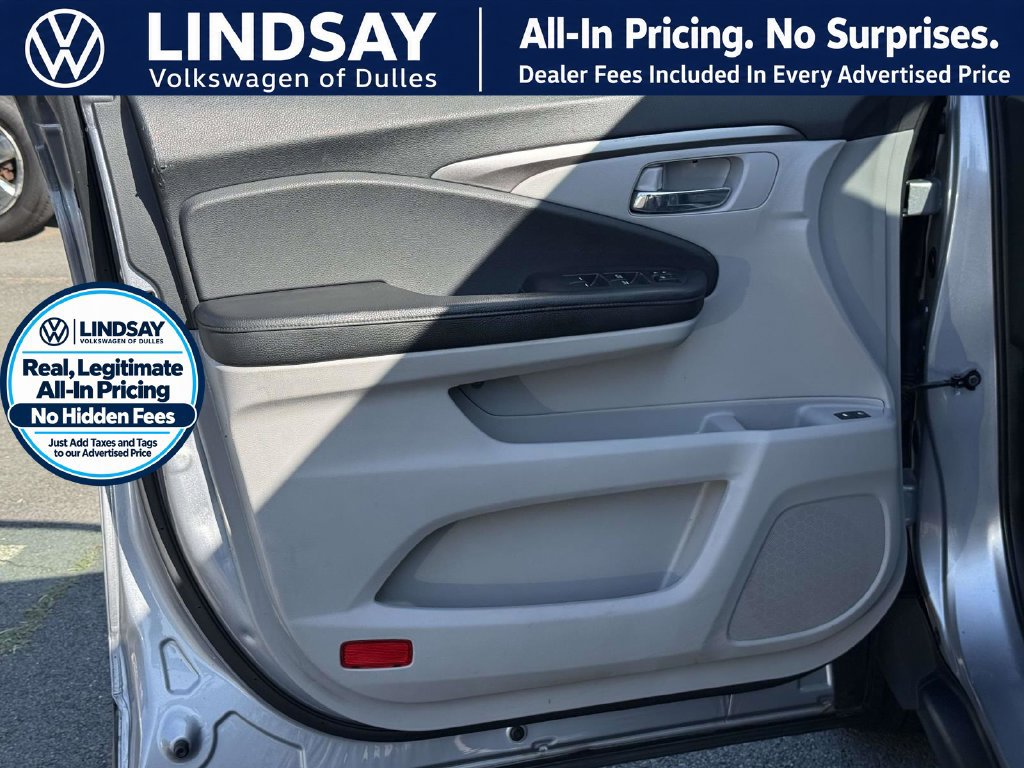 Used 2017 Honda Pilot EX-L image 8
