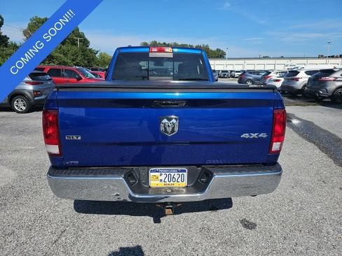 Used 2017 RAM 1500 Classic SLT AWD/4WD image 4
