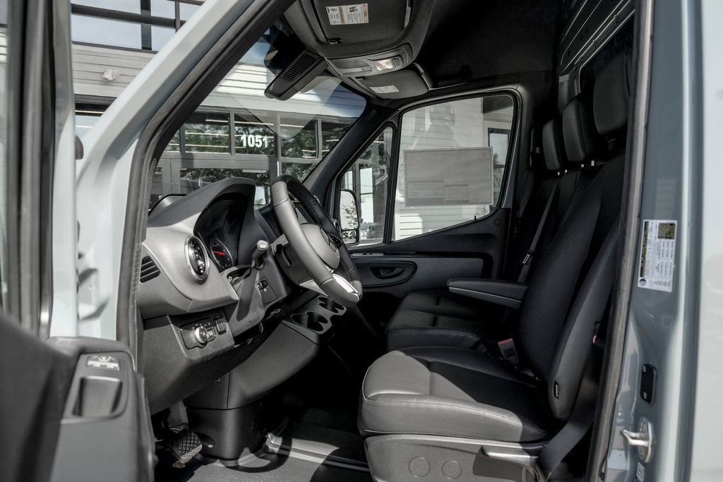 New 2026 Mercedes-Benz Sprinter 2500 image 13