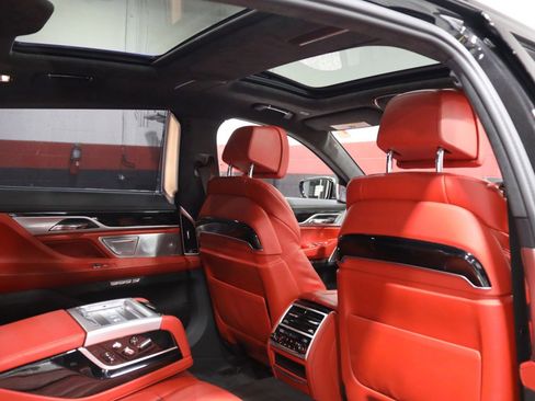 Used 2017 BMW M760i xDrive image 49
