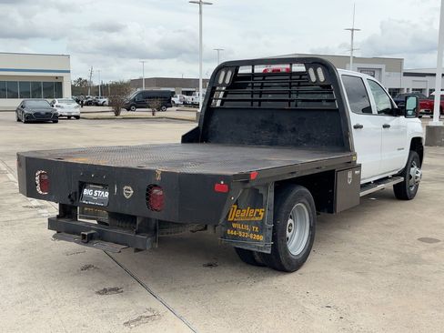 Used 2018 Chevrolet Silverado 3500 W/T w/ WT Convenience Package image 3