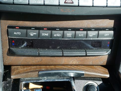 Used 2014 Mercedes-Benz E 350 Sedan image 13