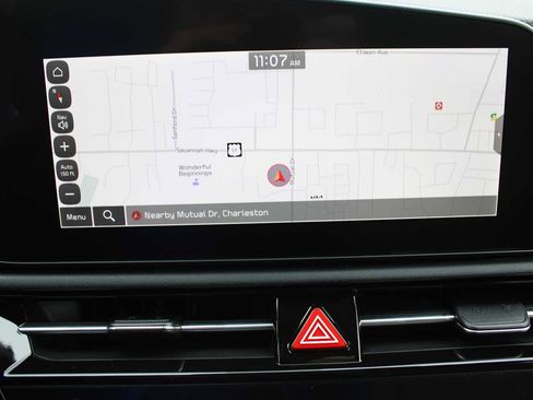 New 2025 Kia Niro EX image 44