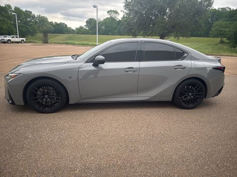 Certified 2024 Lexus IS 500 w/ Accessory Package 2 RWD image 4